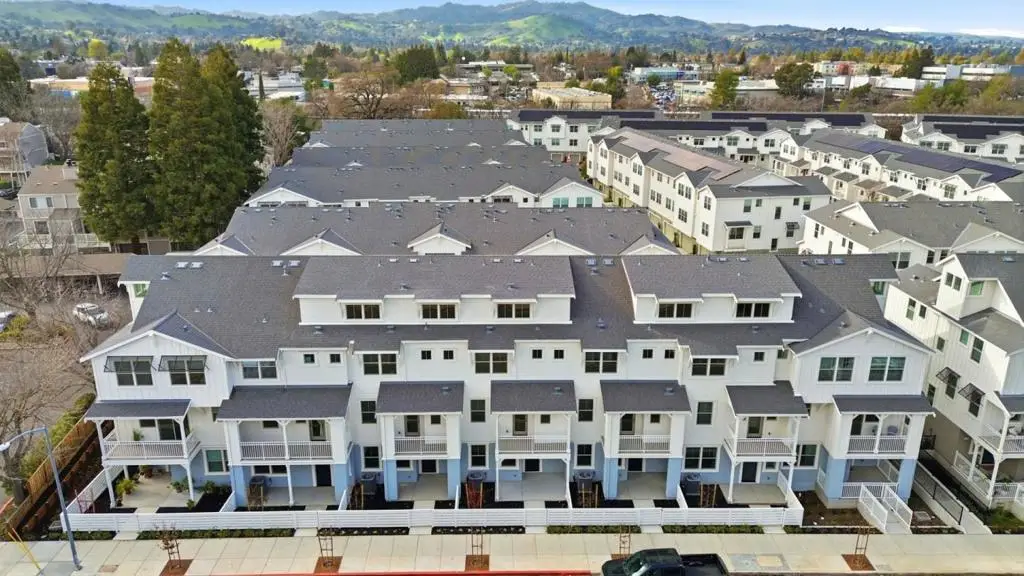 2741 Oak Road, Walnut Creek, CA 94597 - #1