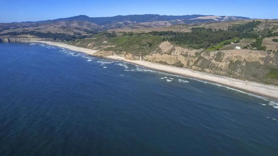 20075 Cabrillo Highway, Half Moon Bay, CA 94019 - #2