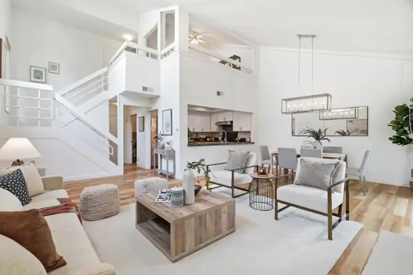 19713 Vineyard Lane, Saratoga, CA 95070