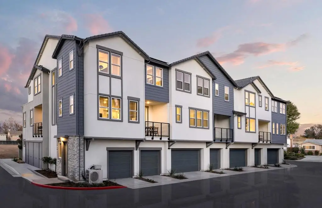 271 Wagon Way #38-03 - Plan 4, Campbell, CA 95008 - #1