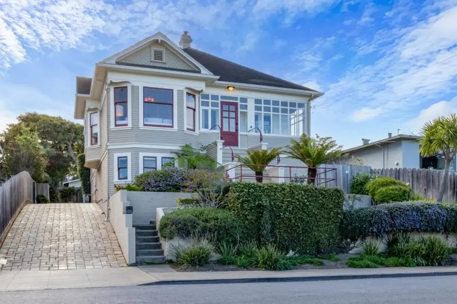 675 Pine Street, Monterey, CA 93940 - #3