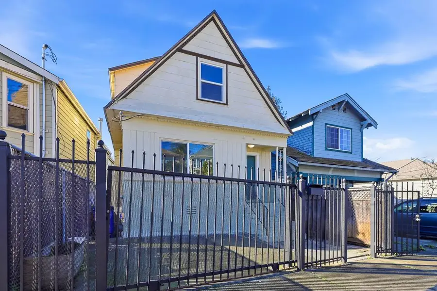 2217 E 24th Street, Oakland, CA 94606 - #3