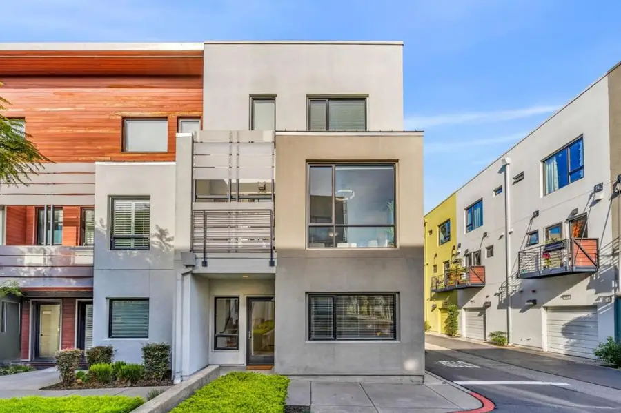 701 Zephyr Drive, Oakland, CA 94607 - #2