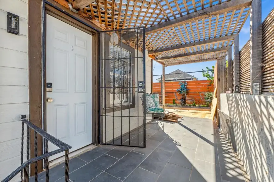 24432445 24th Avenue, Oakland, CA 94601 - #3