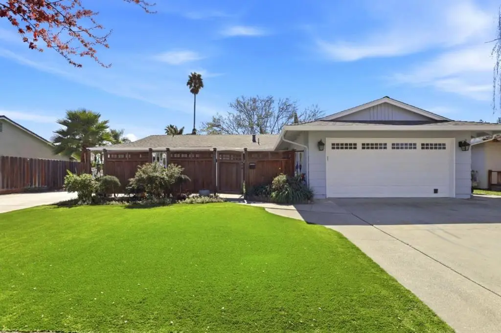 1392 Mantelli Drive, Gilroy, CA 95020 - #1