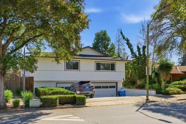 373 Carlos Avenue, Redwood City, CA 94061