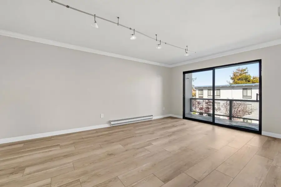 8 Commodore Drive #C457, Emeryville, CA 94608 - #3