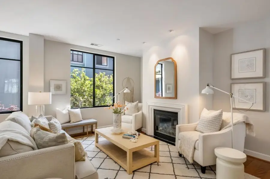 800 High Street #216, Palo Alto, CA 94301 - #2