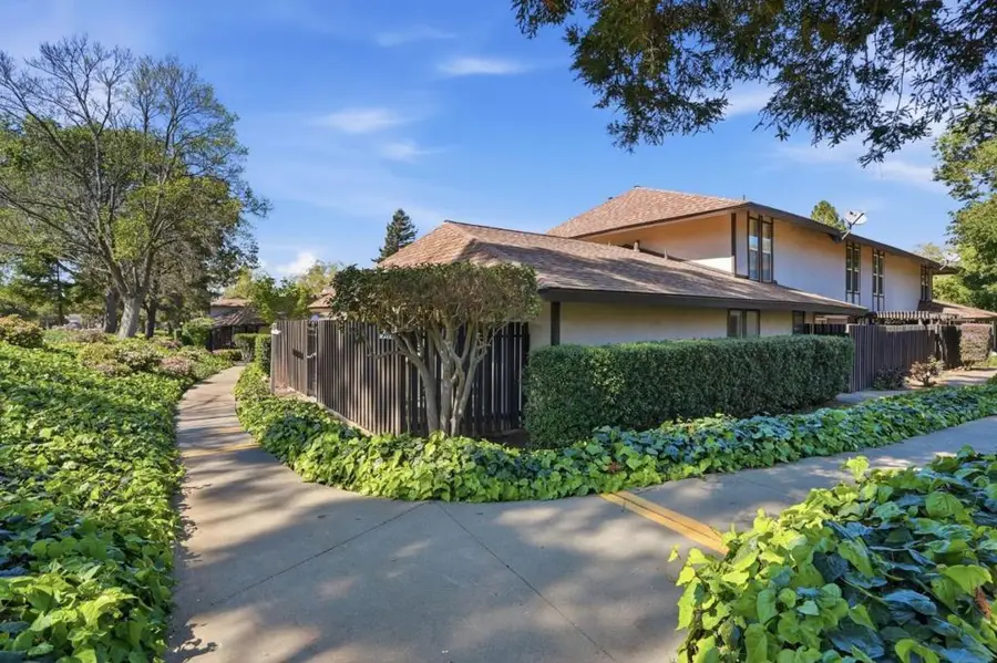 5442 Roundtree Court #A, Concord, CA 94521 - #2