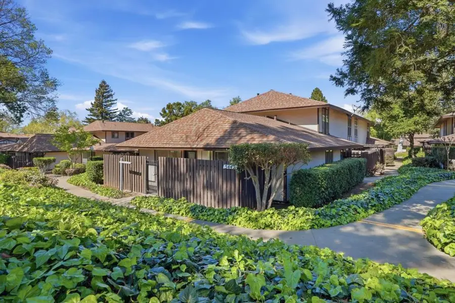 5442 Roundtree Court #A, Concord, CA 94521 - #3