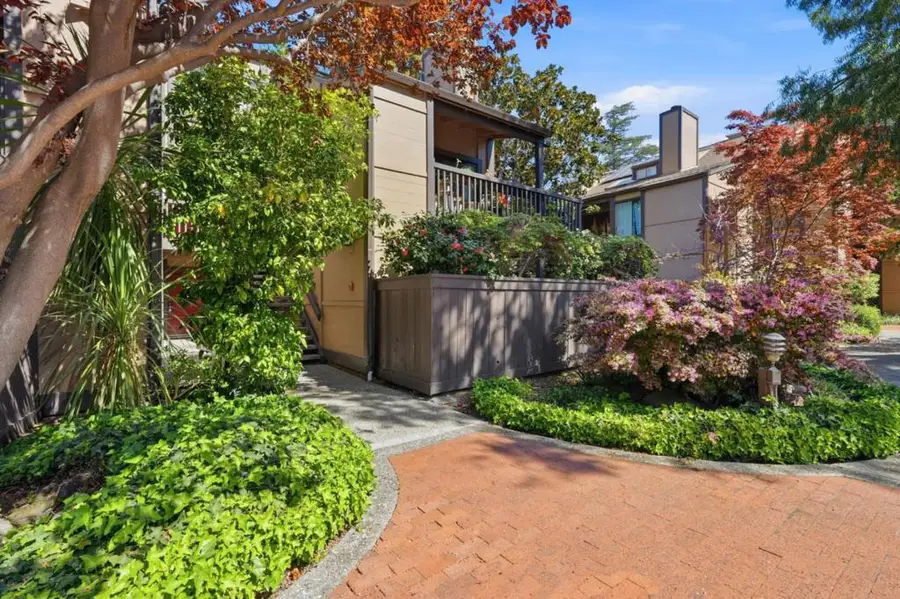 765 N Rengstorff Avenue #19, Mountain View, CA 94043 - #2