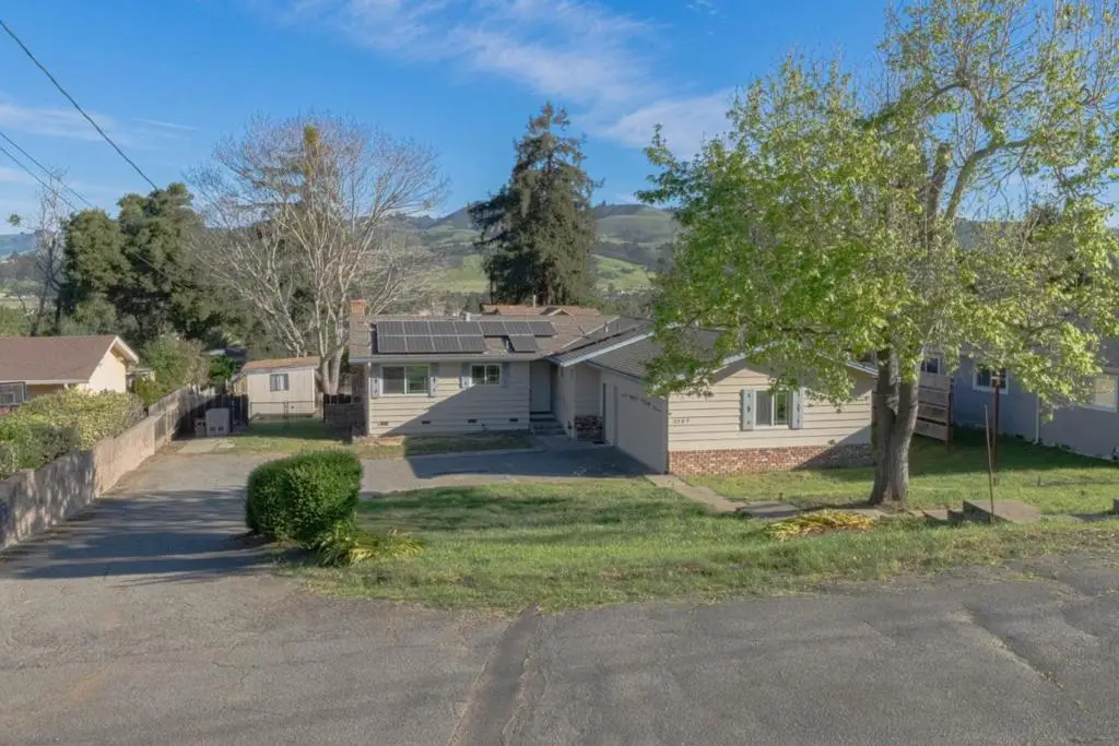 3585 Viola Drive, Aromas, CA 95004 - #1