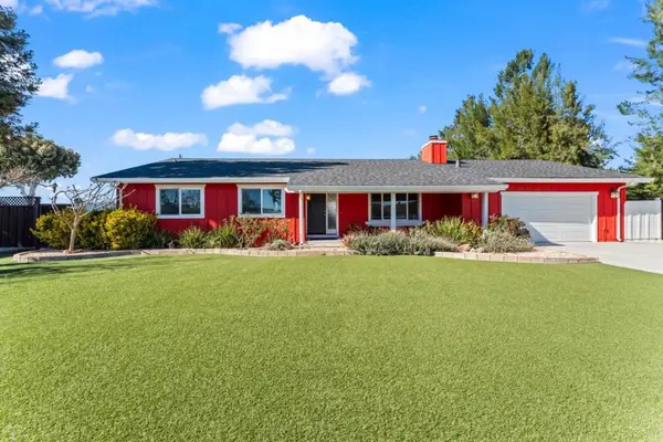 1515 Dias Drive, San Martin, CA 95046