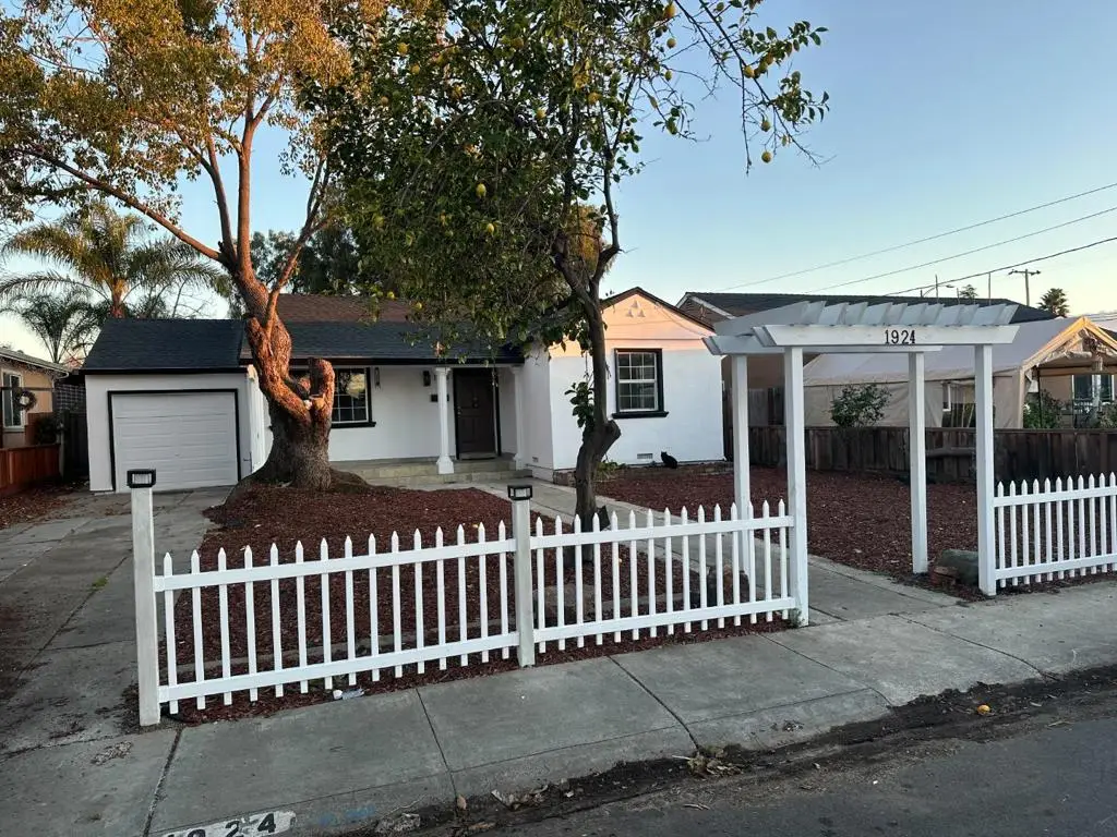 1924 Vollmer Way, San Jose, CA 95116 - #1