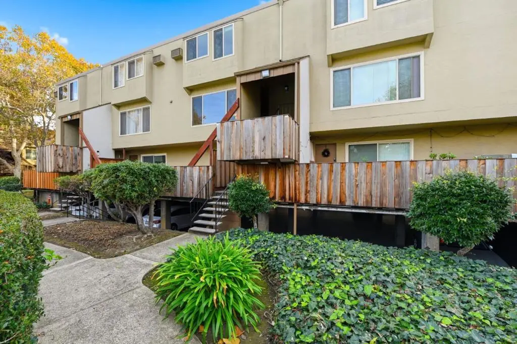 460 Auburn Way #5, San Jose, CA 95129 - #1