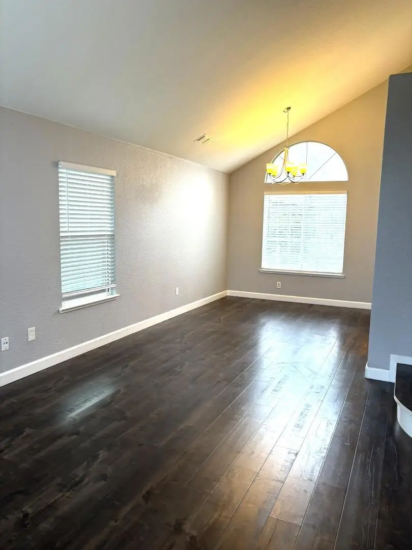 4 Coso Court, Sacramento, CA 95838 - #3