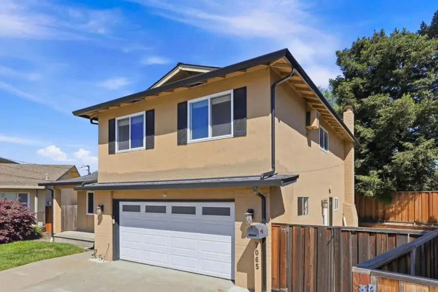 7065 Lancaster Court, Dublin, CA 94568 - #2