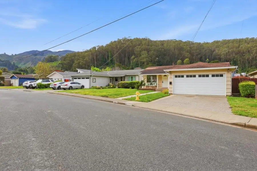 1024 Rio Vista Drive, Pacifica, CA 94044 - #3