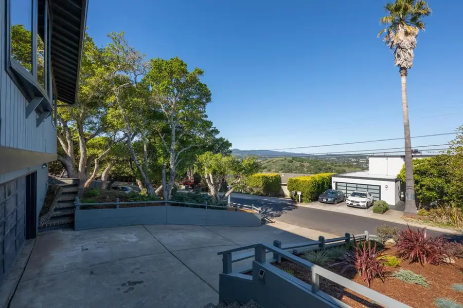 2612 Lincoln Avenue, Belmont, CA 94002 - #2