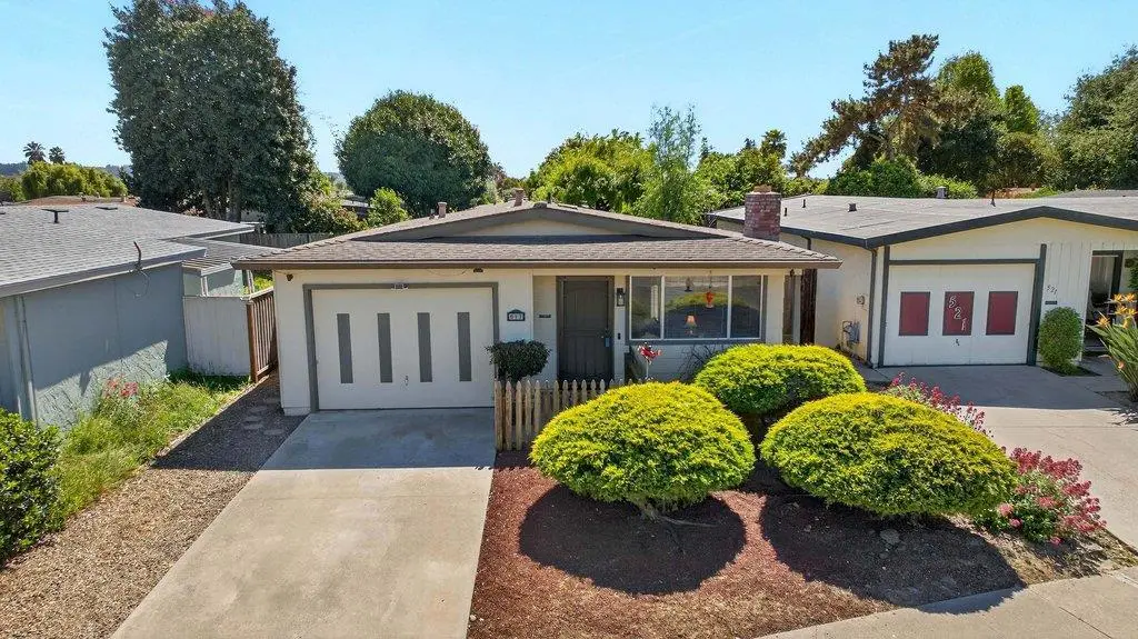 517 Tuttle Avenue, Watsonville, CA 95076 - #1