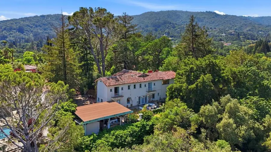 18211 Saratoga Los Gatos Road, Monte Sereno, CA 95030 - #2