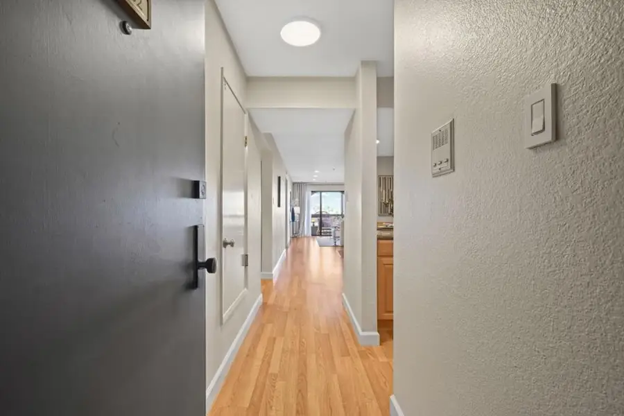 1 Laurel #102, San Carlos, CA 94070 - #3