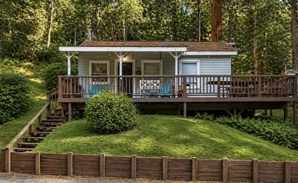 208 Cloister Lane, Aptos, CA 95003