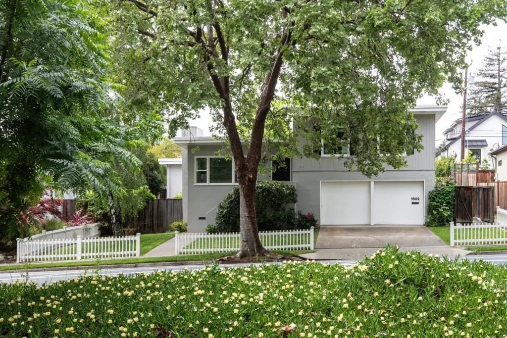 1802 Alameda De Las Pulgas, Redwood City, CA 94061 - #1