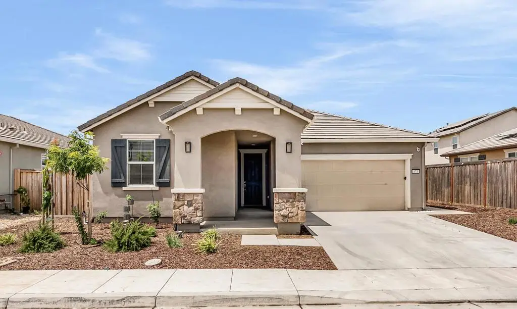 673 Dorset Drive, Patterson, CA 95363 - #1