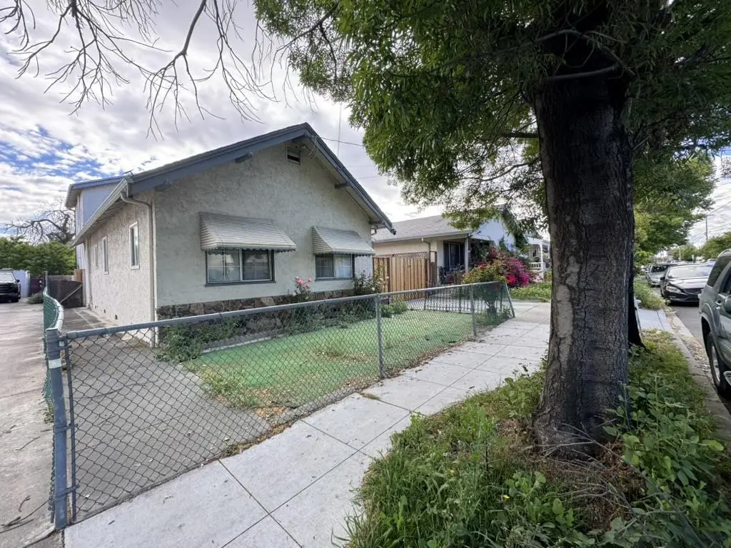 130 N 26th Street, San Jose, CA 95116 - #1