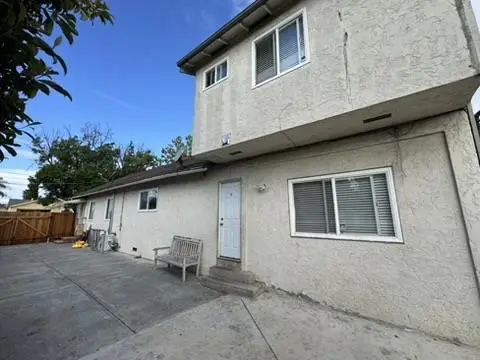 130 N 26th Street, San Jose, CA 95116 - #3