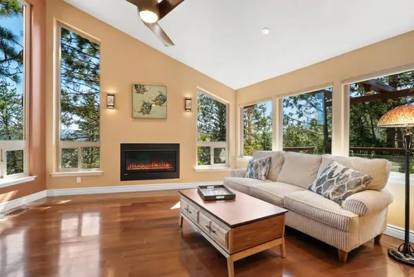 112 Blueberry Drive, Scotts Valley, CA 95066