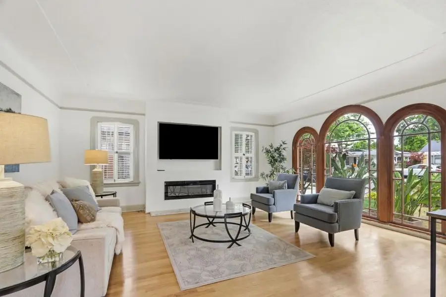 951 S 9th Street, San Jose, CA 95112 - #2