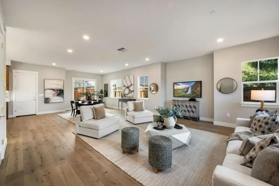 4911 Vivi Place, San Jose, CA 95124 - #3