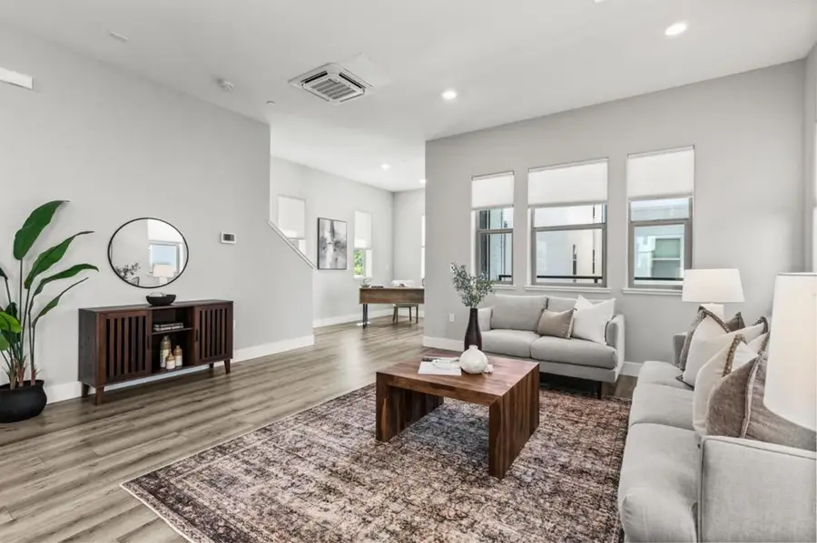 5852 Virtual Lane, San Jose, CA 95119 - #3