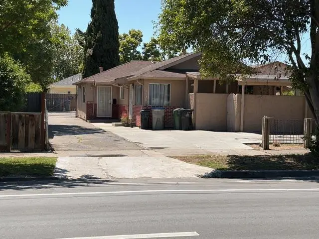 S 10th Street, San Jose, CA 95112 - #1