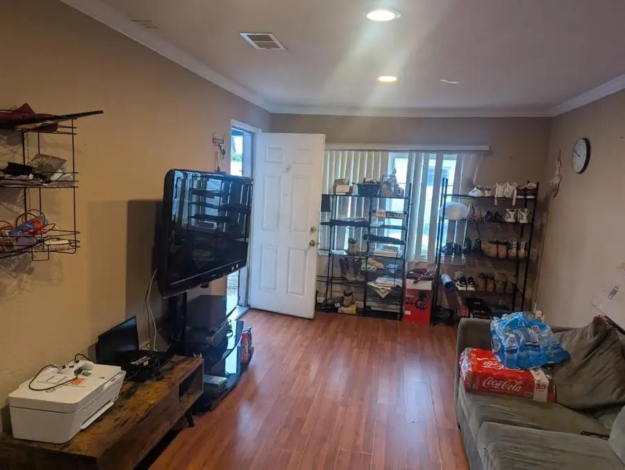 521 Santa Ana Avenue, San Jose, CA 95112 - #3