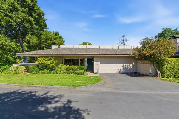26 Deep Well, Los Altos, CA 94022