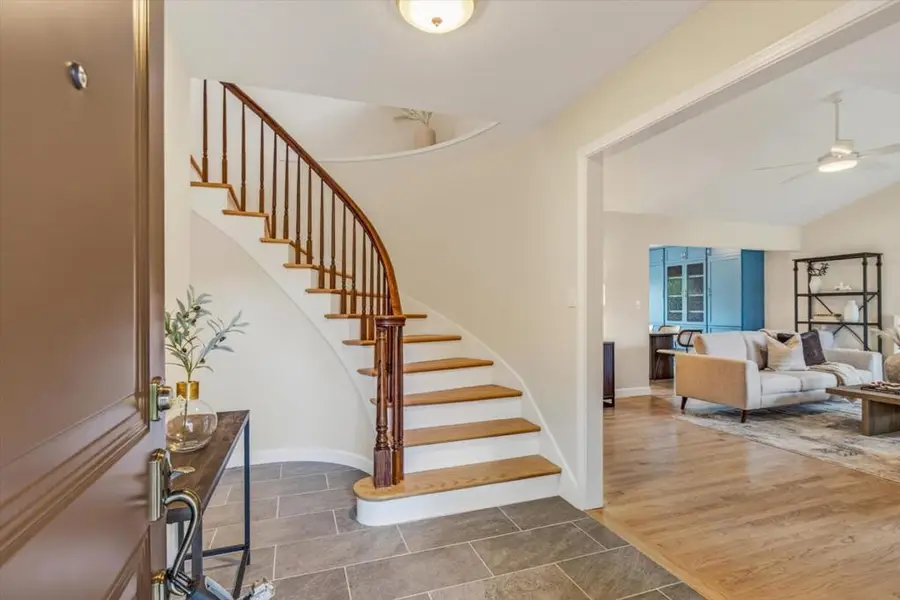 2740 Ramos Court, Mountain View, CA 94040 - #3
