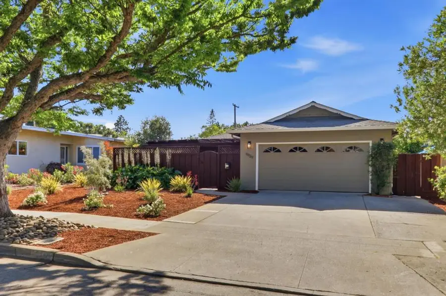 4829 Clydelle Avenue, San Jose, CA 95124 - #2