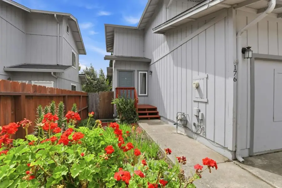 176 Montebello Drive, Watsonville, CA 95076 - #2