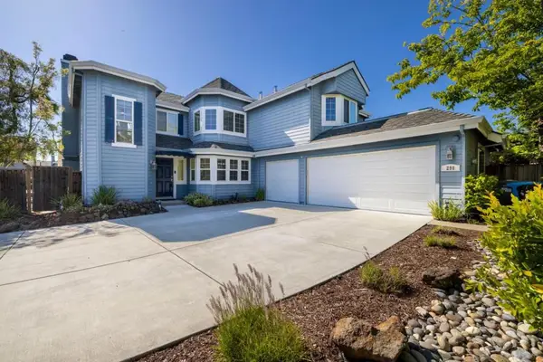 290 Billingsgate Lane, Foster City, CA 94404