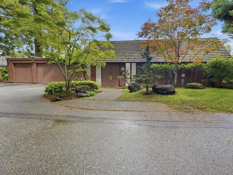 327 Hawthorne Avenue, Los Altos, CA 94022 - #2