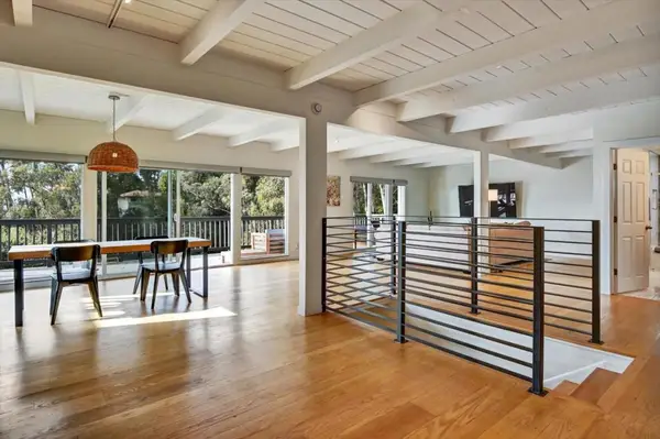 2323 Mastlands Drive, Oakland, CA 94611