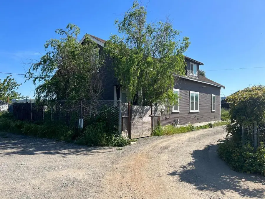598 Palm Avenue, Morgan Hill, CA 95037 - #2