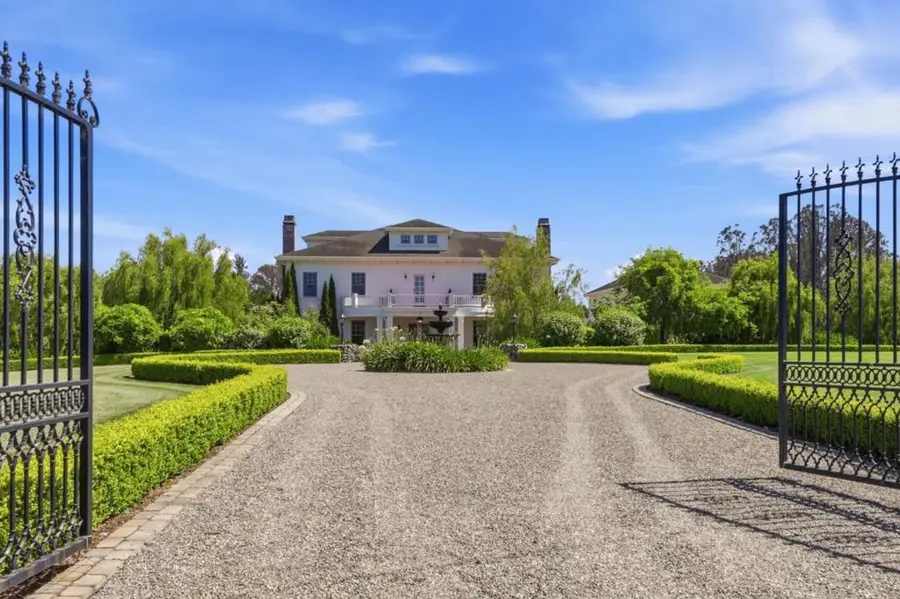 155 Scarlet Court, Watsonville, CA 95076 - #2