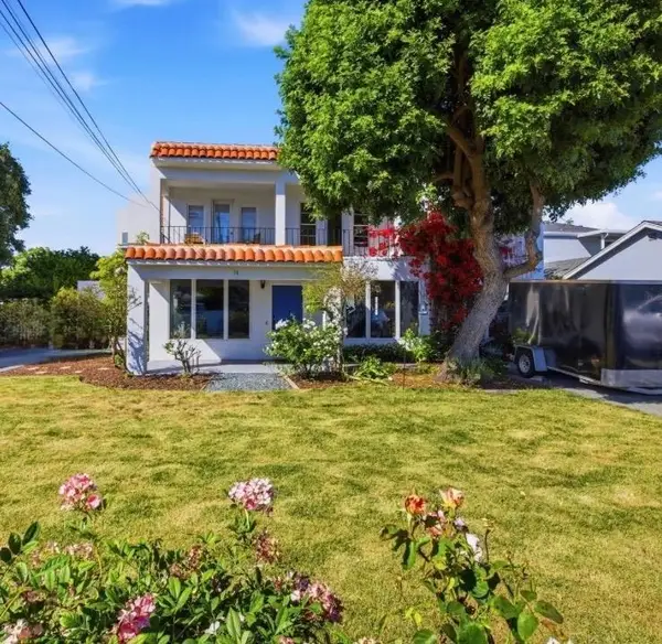 6971 Nueva Avenue, Redwood City, CA 94061