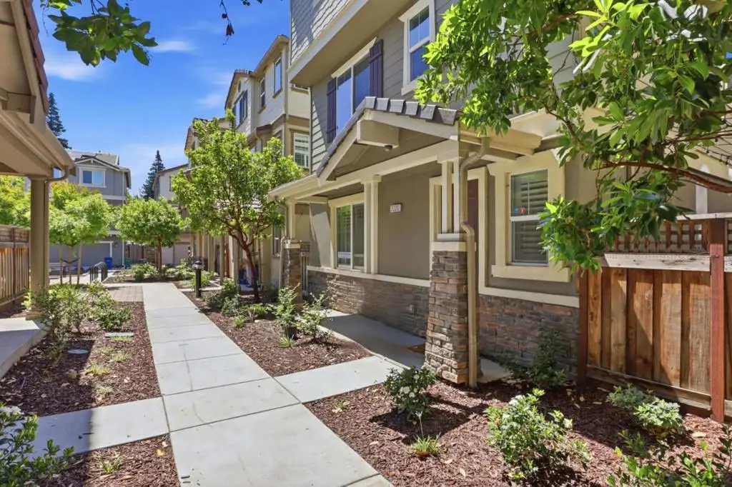 2220 Rosenblatt Street, Hayward, CA 94544 - #1