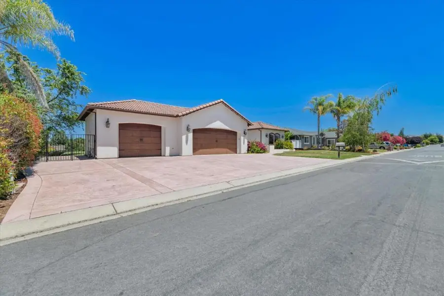 745 S Ridgemark Drive, Hollister, CA 95023 - #2