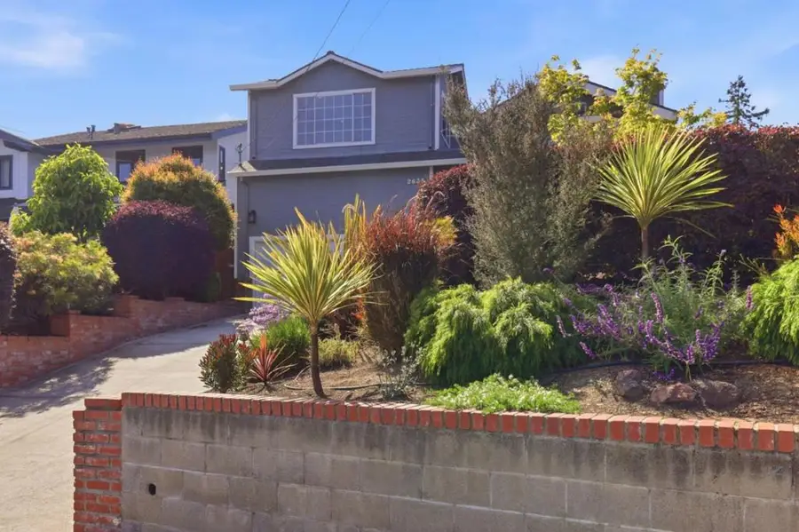 2635 Ponce Avenue, Belmont, CA 94002 - #3